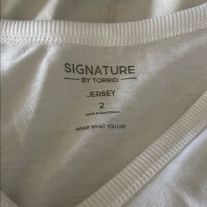 Torrid White Long Sleeve Tee